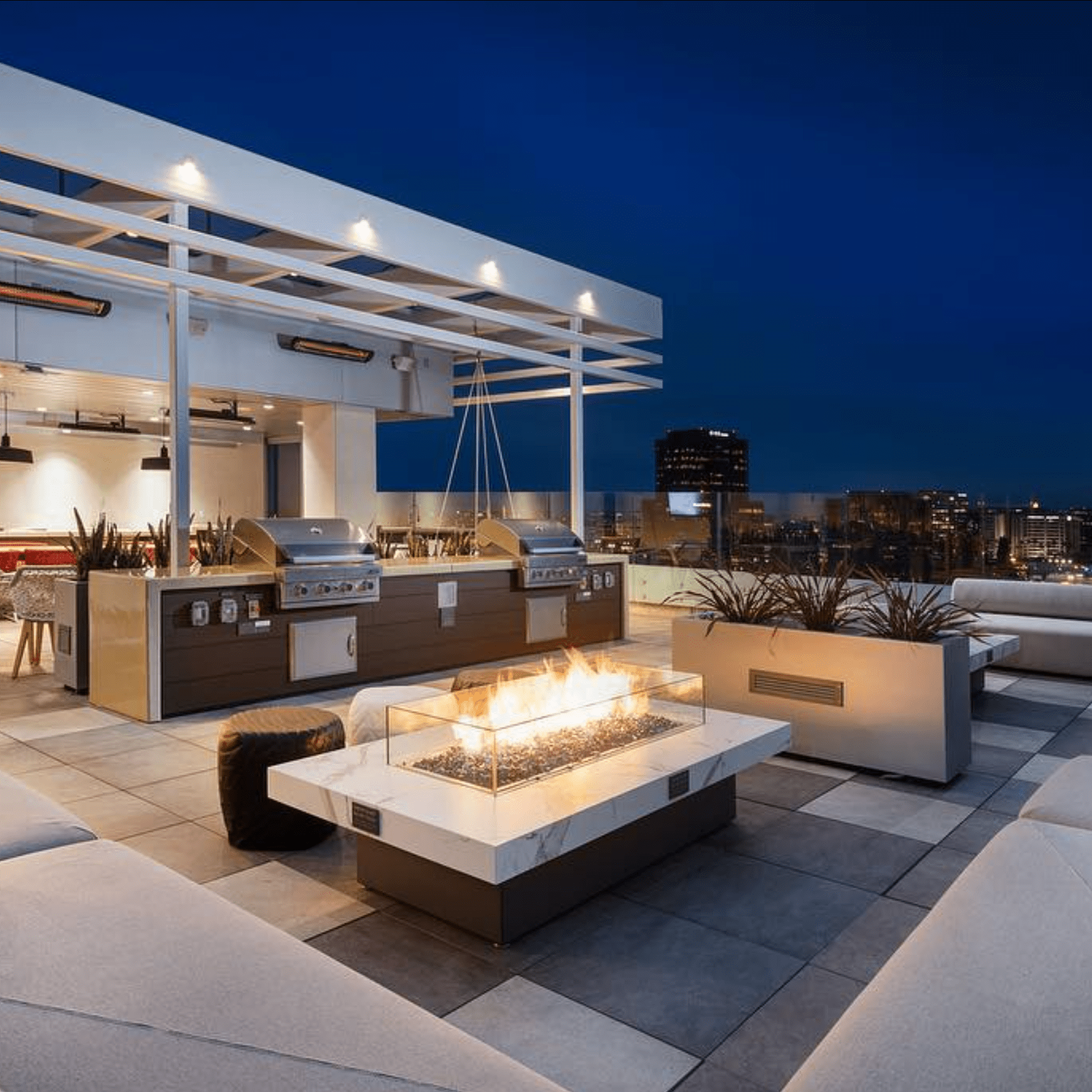 Summer Trends in Resort and Restaurant Outdoor Design 2025